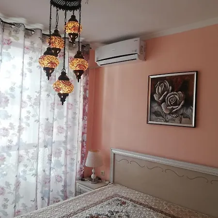 Apartment Velvet Deluxe велвет *